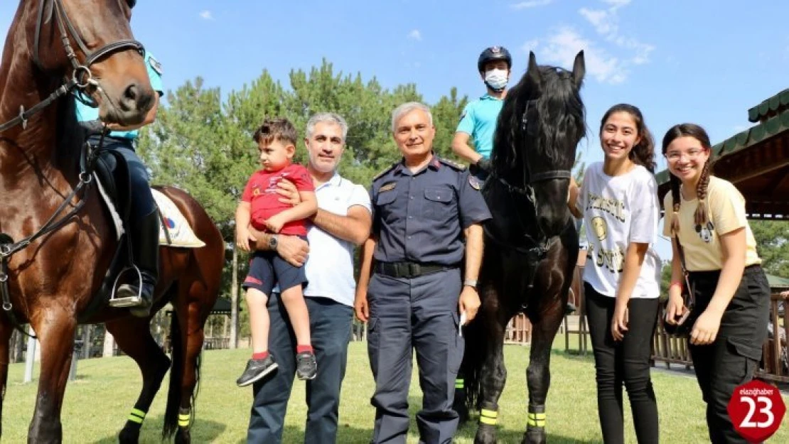 Elazığ'da Jandarmadan Bayram Öncesi Etkinlik