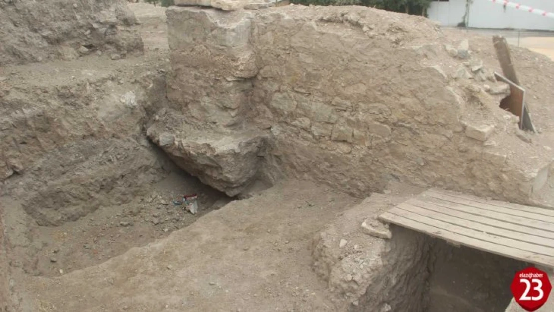 Kızılay Mahallesinde Osmanlı Dönemine Ait Tarihi Kilise Bulundu