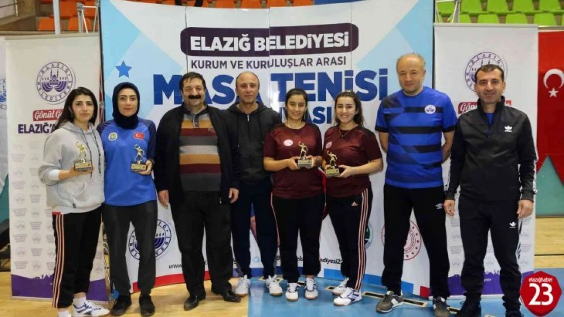 Elazığ'da masa tenisi turnuvası sona erdi