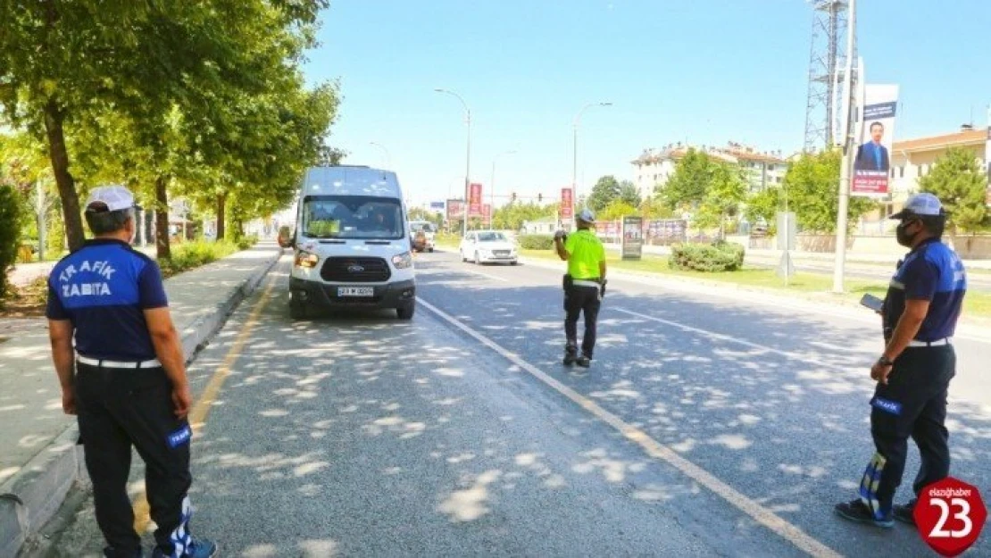 Elazığ'da minibüs ve otobüsler denetlendi