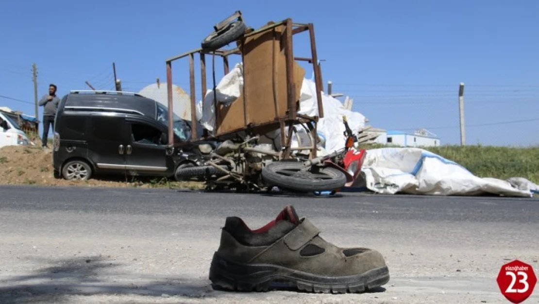 Elazığ'da otomobil ile motosiklet çarpıştı: 2 yaralı