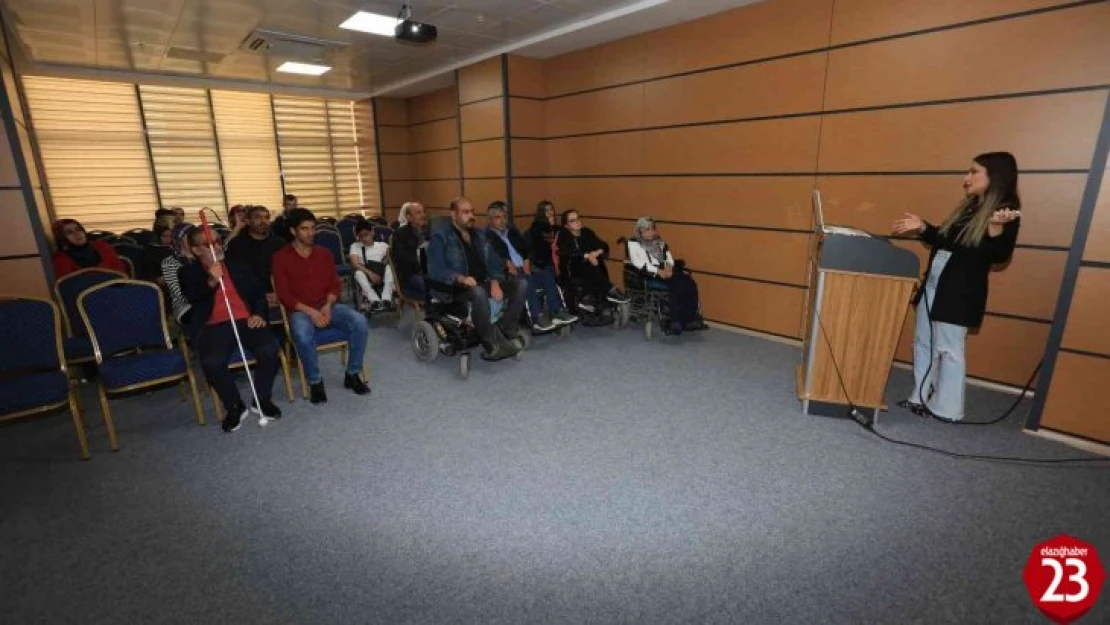 Elazığ'da özel bireylere seminer verildi