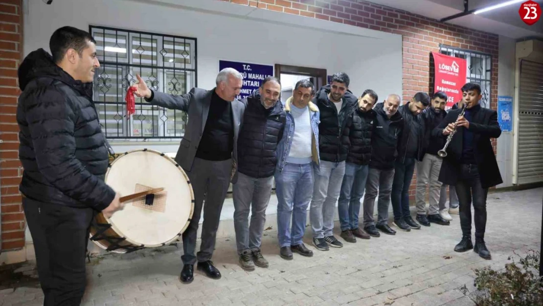 Elazığ'da Ramazan'ın İlk Sahuru Davul ve Gırnata Eşliğinde Karşılandı