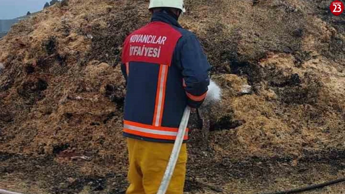 Elazığ Kovancılar'da Samanlık Yangını Korkuttu: Ekipler Zamanında Müdahale Etti