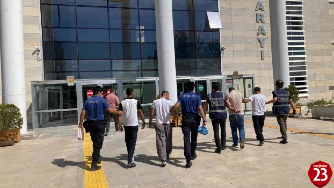 Elazığ'da suç makinesi 4 zanlı, çaldıkları malzemelerle yakalandı