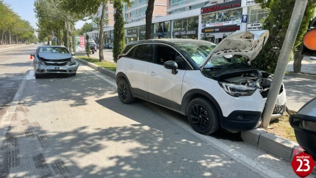 Zübeyde Hanım Caddesinde Trafik Kazası, 1 Yaralı