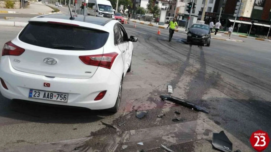 Elazığ'da trafik kazası: 1 yaralı