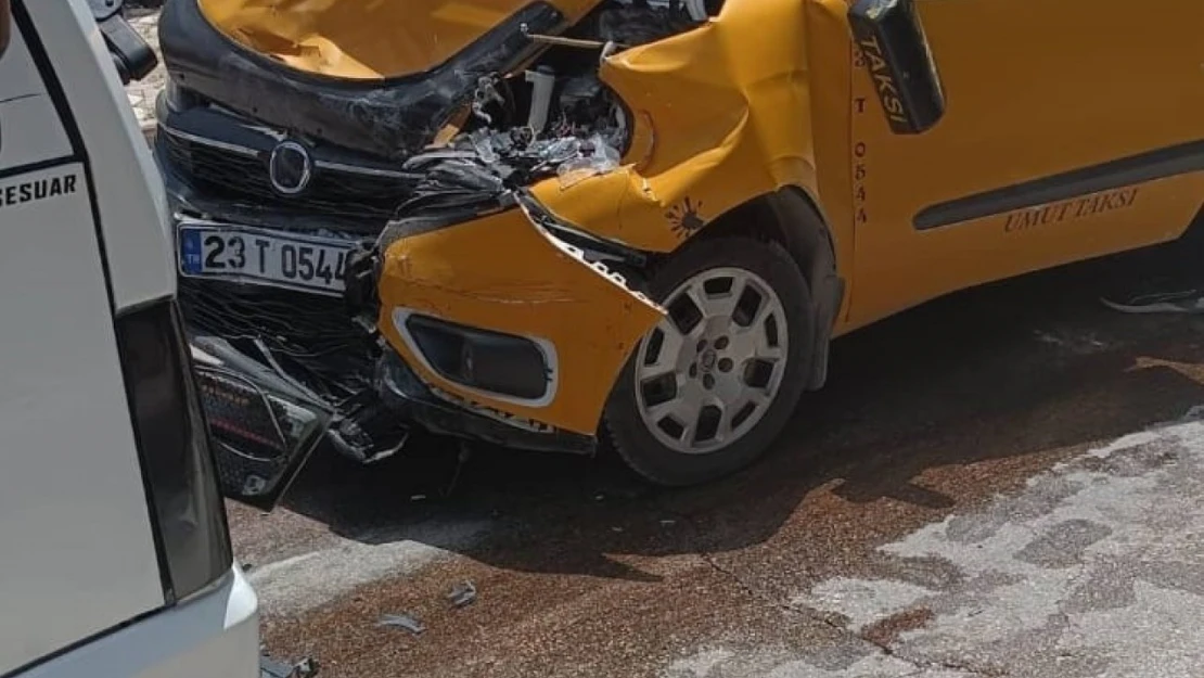 Elazığ'da trafik kazası: 1 yaralı