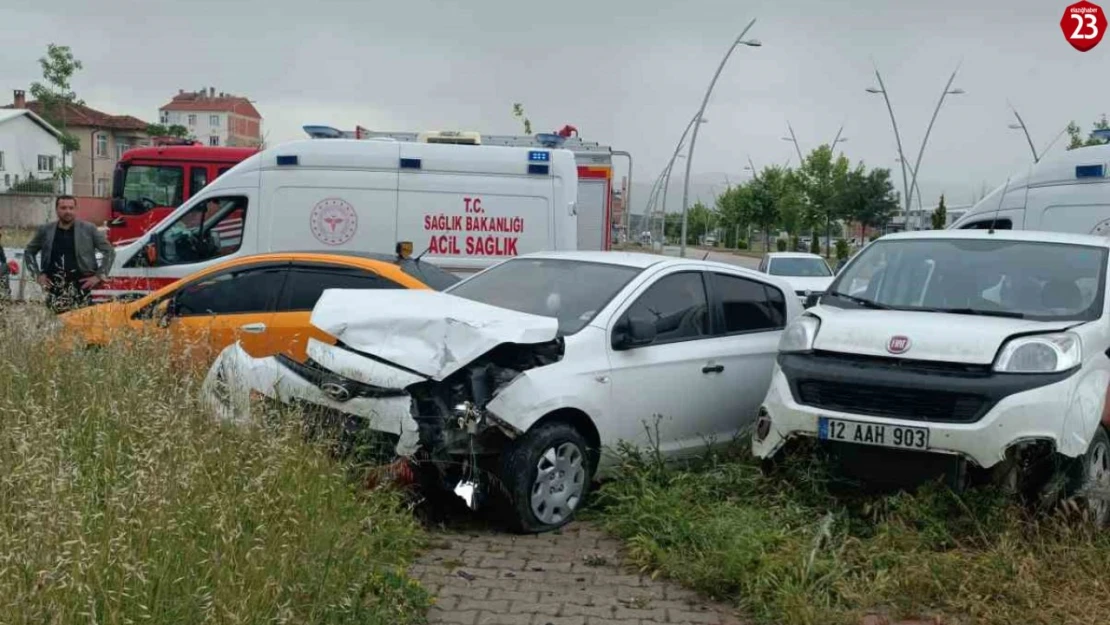 Elazığ'da trafik kazası: 1 yaralı
