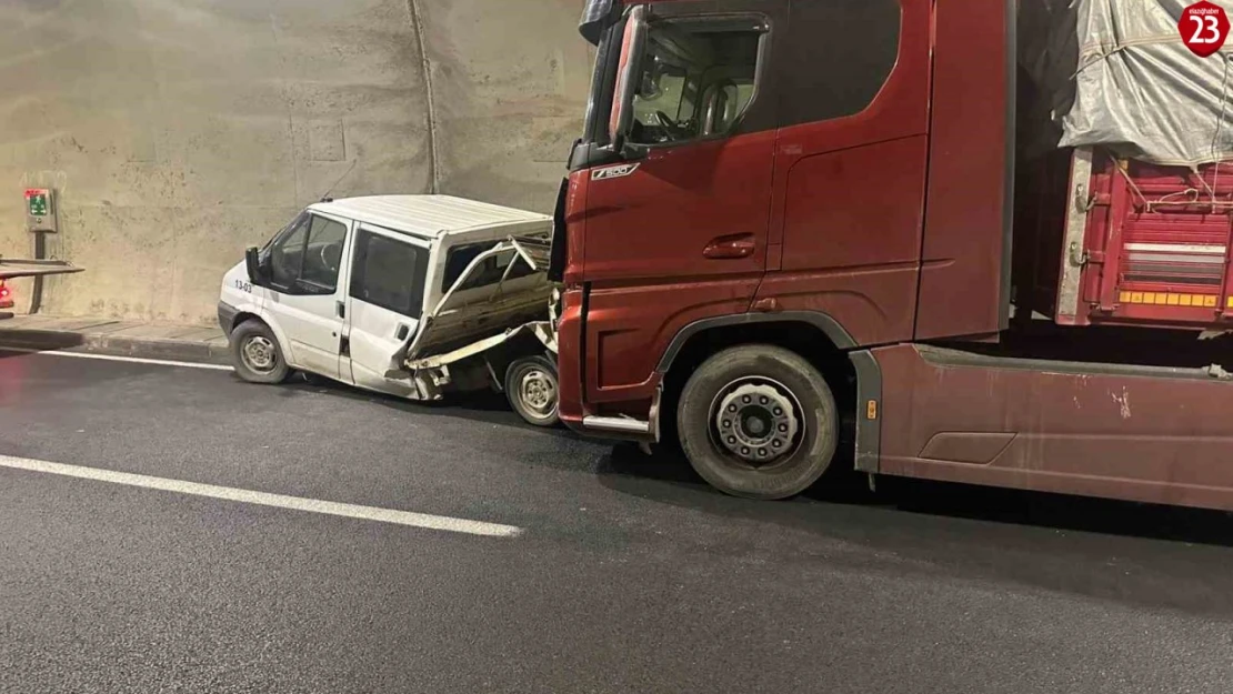 Elazığ'da trafik kazası: 1 yaralı