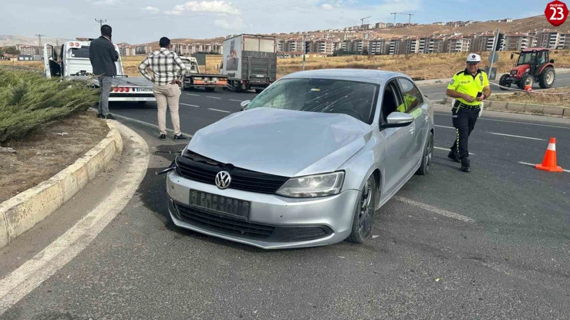 Elazığ'da trafik kazası: 2 yaralı