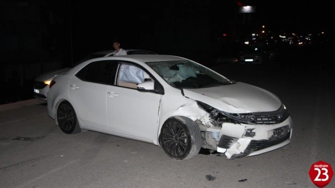 Elazığ'da trafik kazası: 4 yaralı