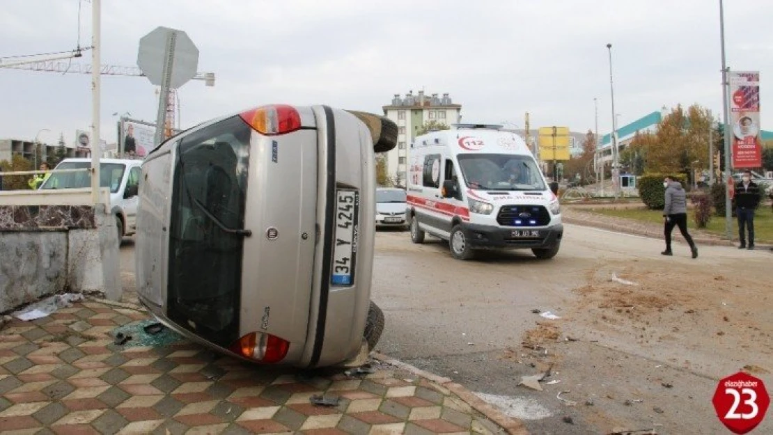 Elazığ'da trafik kazası: 4 yaralı