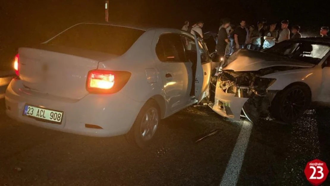 Elazığ'da trafik kazası: 4 yaralı