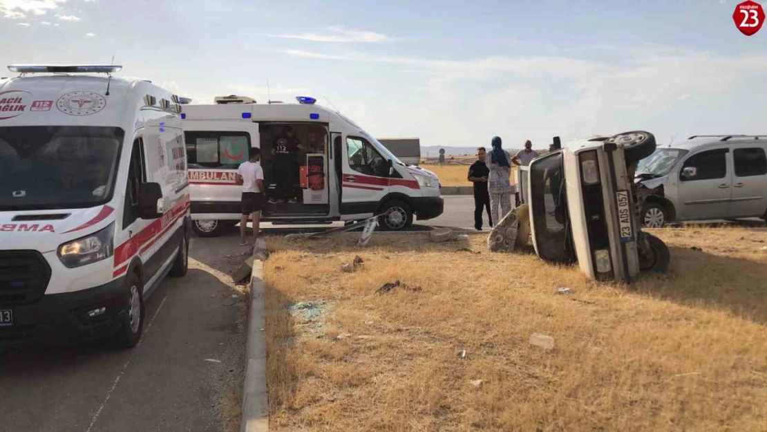 Kuzey Çevre Yolunda trafik kazası, 4 yaralı