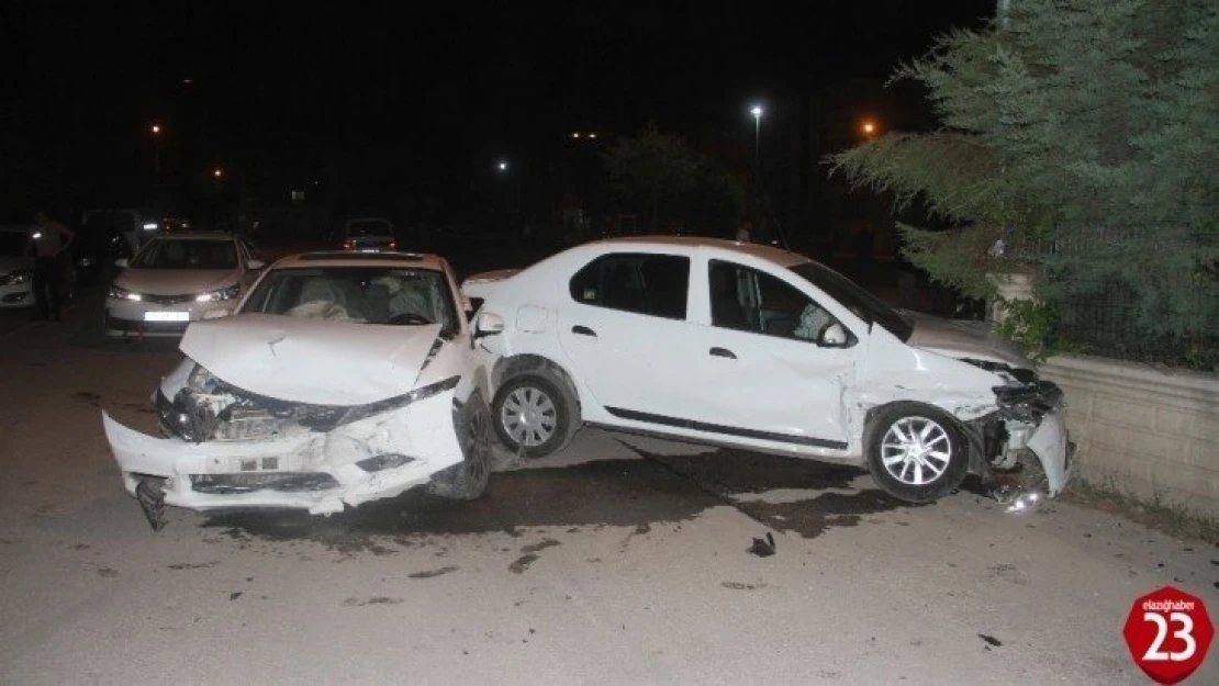 Elazığ'da trafik kazası: 6 yaralı