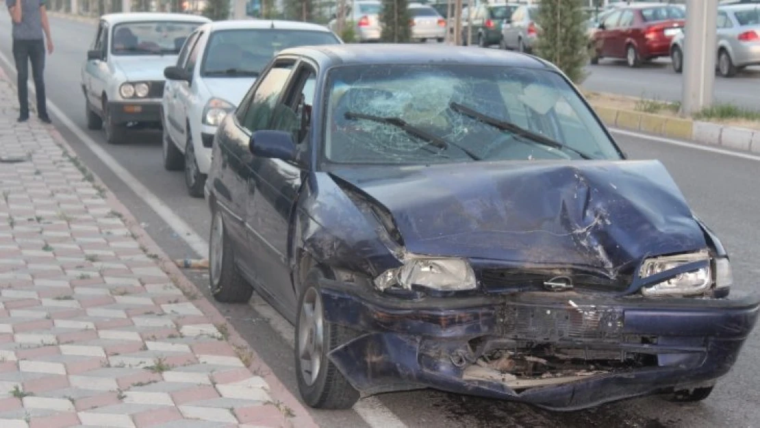 Elazığ'da trafik kazası: 9 yaralı