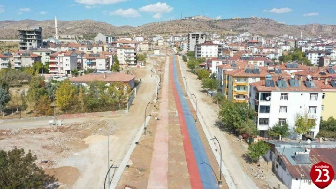 Elazığ'da üst yapı çalışmaları sürüyor