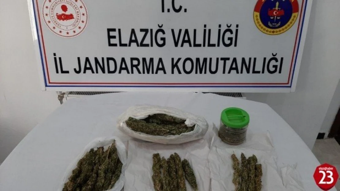 Elazığ'da uyuşturucu taciri yakalandı, 5 kilo esrar ele geçirildi