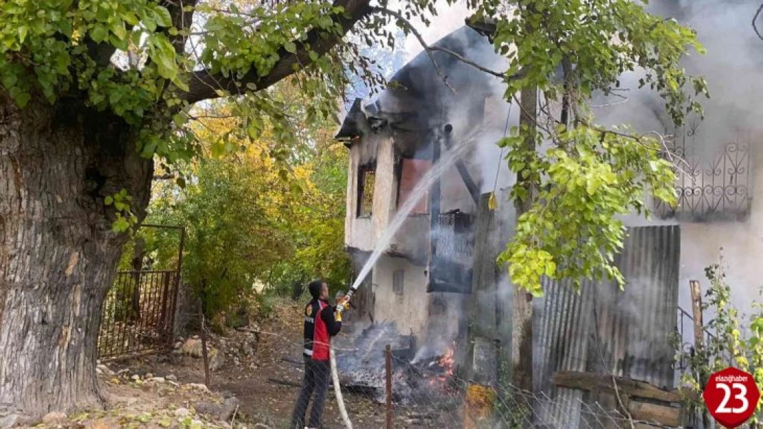 Elazığ'da yangın: 1 yaralı