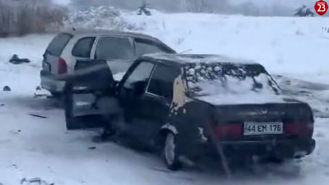 Kar ve Buzlanma Nedeniyle Zincirleme Kaza Meydana Geldi, 5 Yaralı