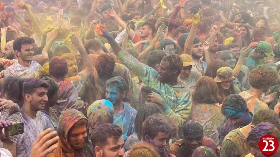 Fırat Üniversitesi Color Fest Renkli Görüntüler Oluşturdu