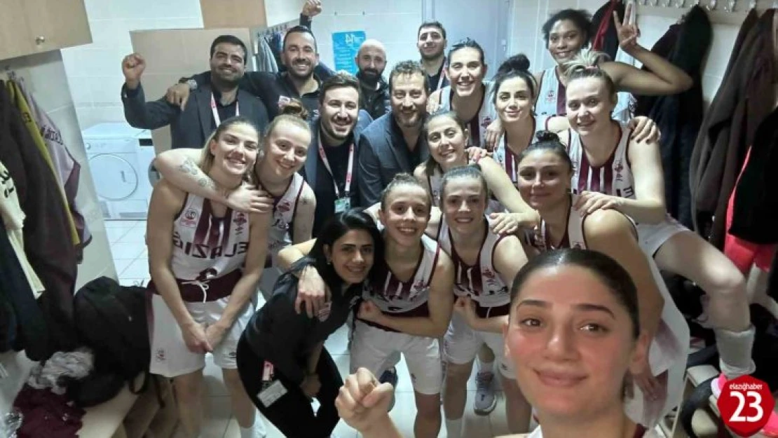 Elazığ İl Özel İdare: 70 - İzmit Belediyespor: 67