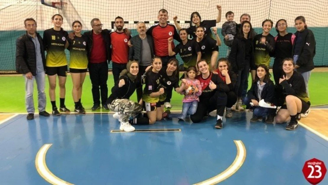 Elazığ'ın hentbol takımından 5'i sporcu 7 kişi Covid-19'a yakalandı