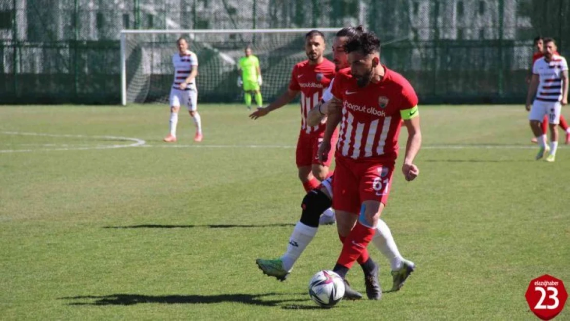 Elazığ Karakoçan FK'da iki ayrılık