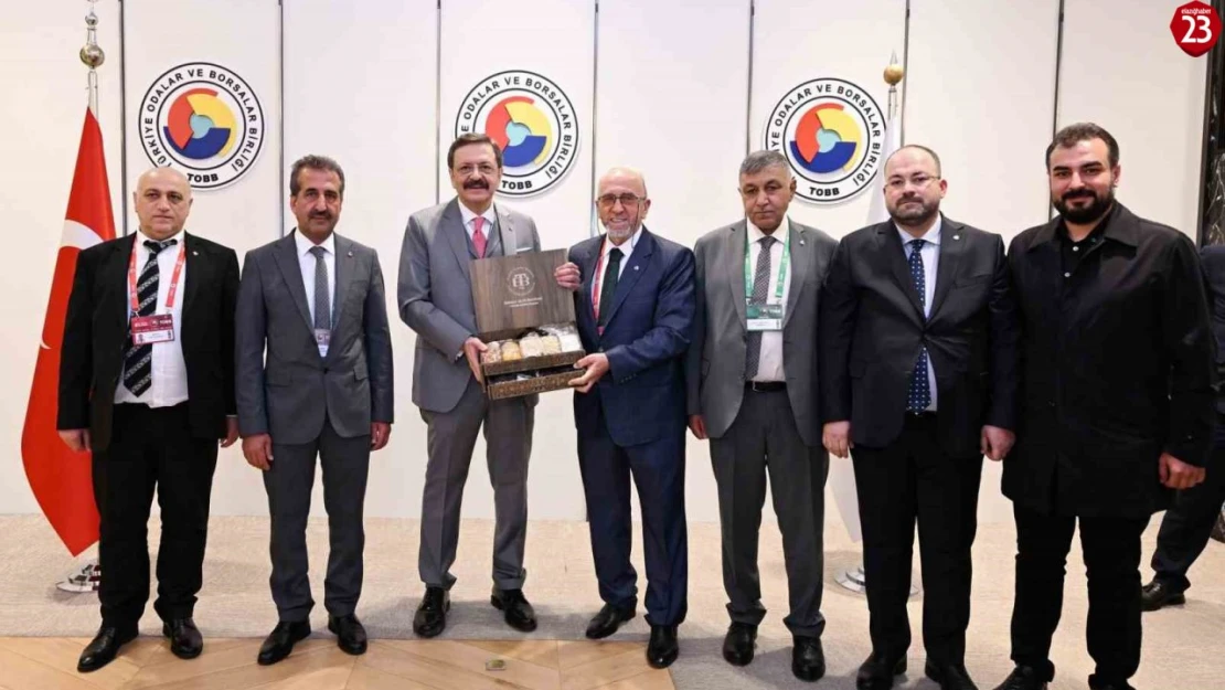 Elazığ Ticaret Borsası yönetimi, TOBB 81'inci Genel Kuruluna katıldı