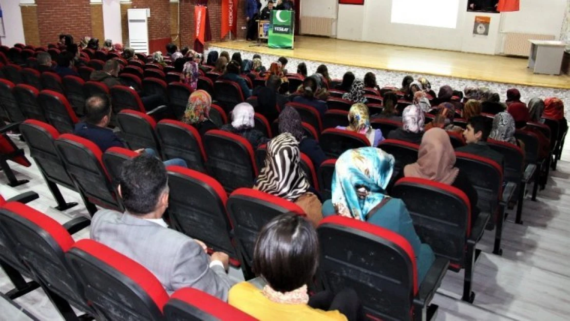Elazığ'da 'Sağlıklı Yaşam, Sağlıklı Gelecek' semineri
