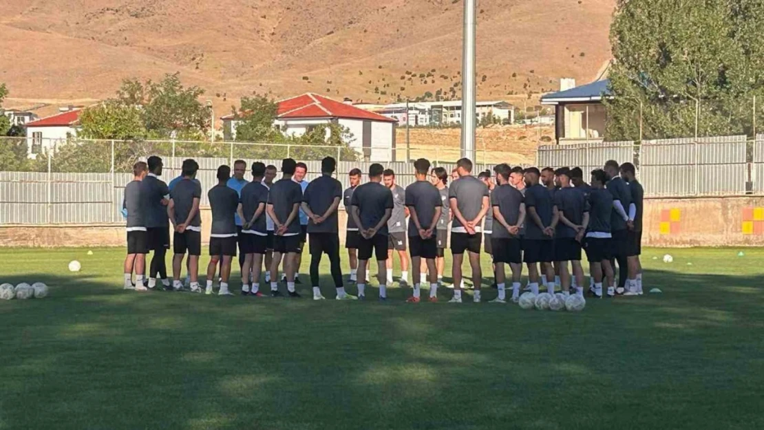 Elazığspor'da, 2. etap kampı Kartepe'de başlıyor