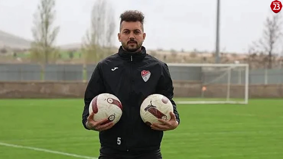 Elazığsporlu Beykan Şimşek'in cezası 3 maça düşürüldü