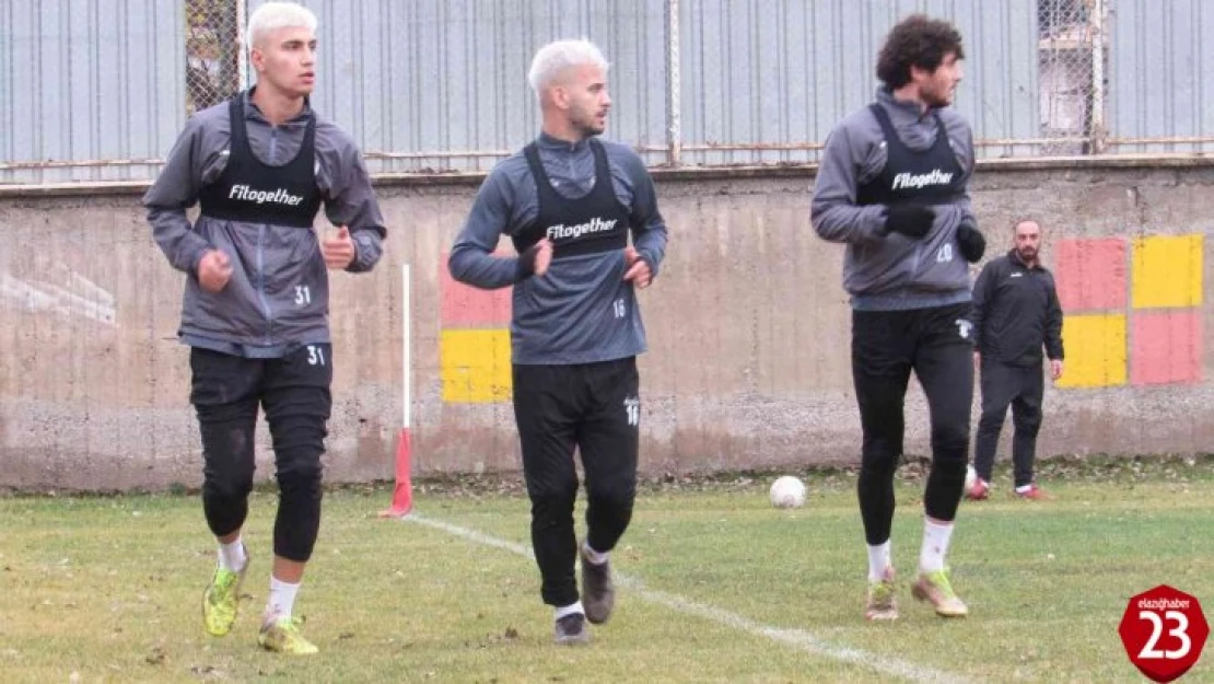 ES Elazığspor'da iki ayrılık daha