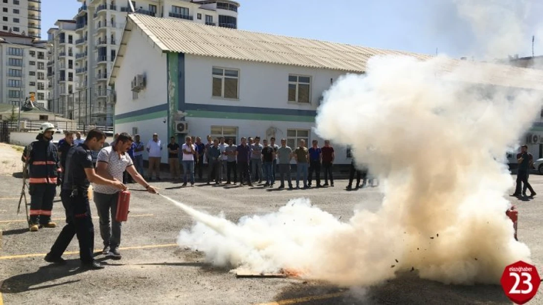 Fırat Edaş Çalışanlarına Yangın Eğitimi