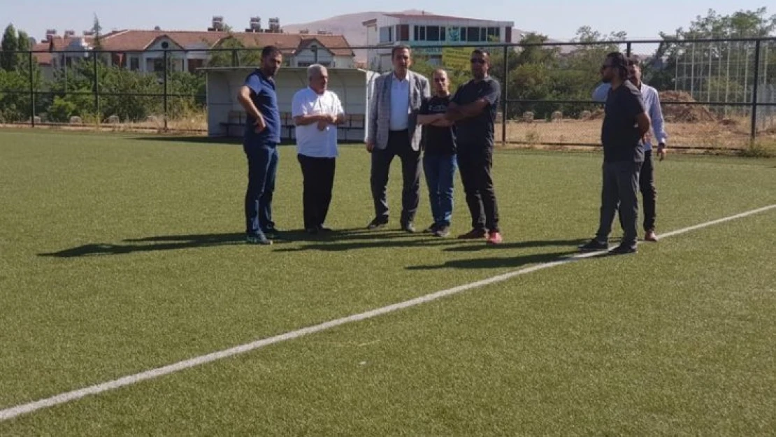 Fırat Üniversitesi Sentetik Sahası İncelendi