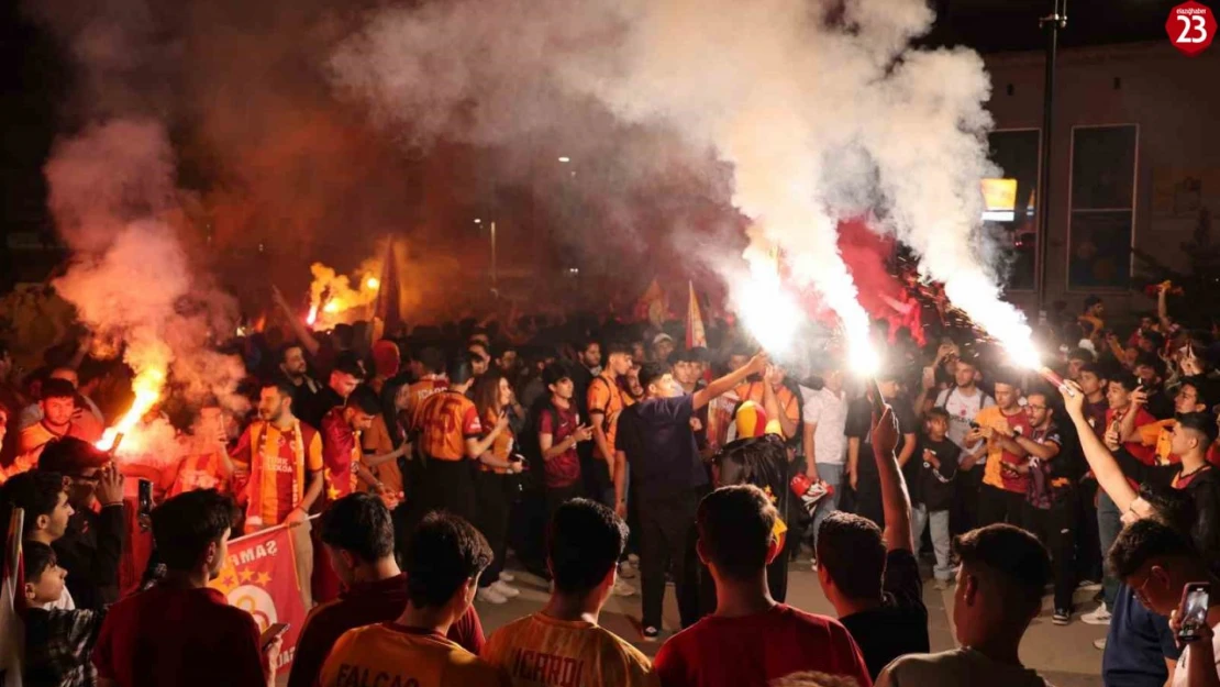 Galatasaray'ın şampiyonluğu Elazığ'da coşkuyla kutlandı