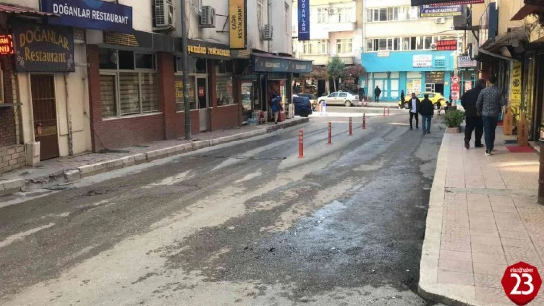 Garsonlarla Tartıştı, Silahlanıp Mekana Geri Geldi, Yanlışlıkla Arkadaşını Öldürdü