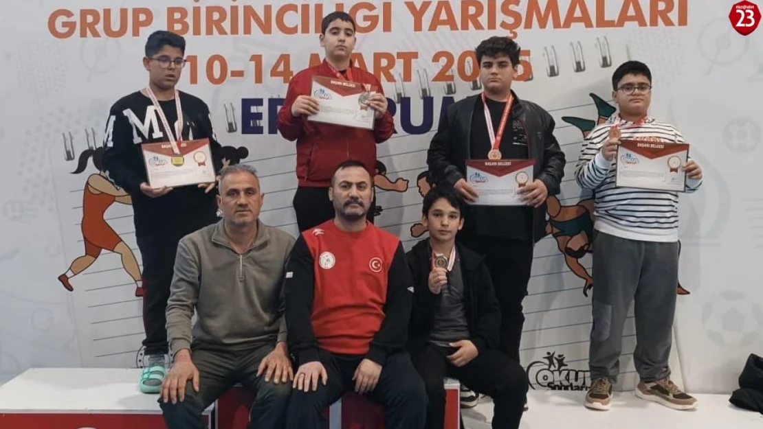 Elazığlı Güreşçiler Erzurum'daki Okul Sporları Müsabakalarında Başarıya Ulaştı