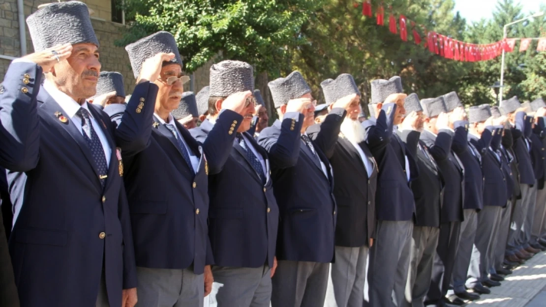 Elazığ'da 19 Eylül Gaziler Günü Kutlandı