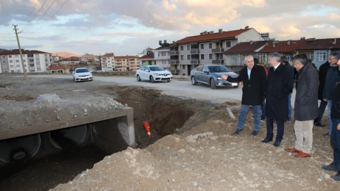 Yeni Bulvarda Sona Doğru