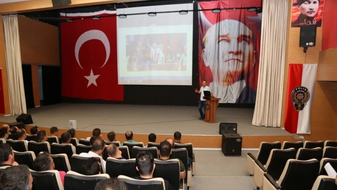 220 Özel Güvenlik Görevlisine Spor Güvenliği Semineri Verildi