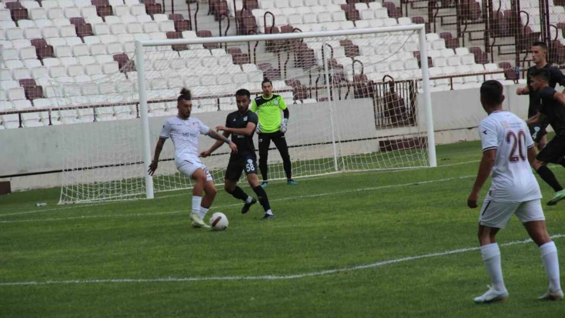 Hazırlık Maçı: Elazığspor: 0 - Malatya Arguvanspor: 0