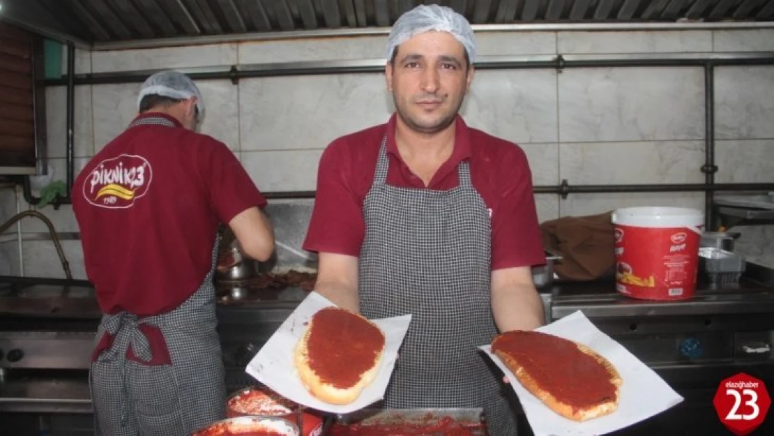 Elazığ'ın Salçalı Köftesi Hem Tadı Lezzetli, Hem Fiyatı Uygun