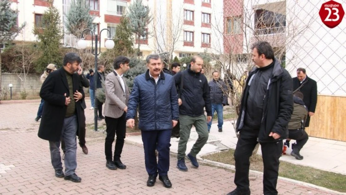 İçişleri ve Sağlık Bakanlarından depremzede aileye taziye ziyareti