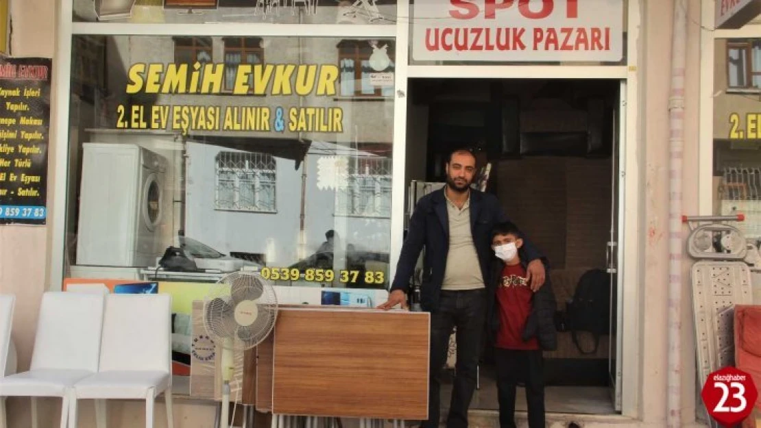 İş yerlerini ikinci el eşyalarla doldurdular, öğrencilerin kente gelmesini beklemeye başladılar