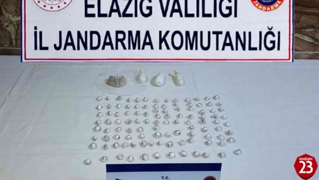 Jandarma uyuşturucu tacirlerine geçit vermiyor