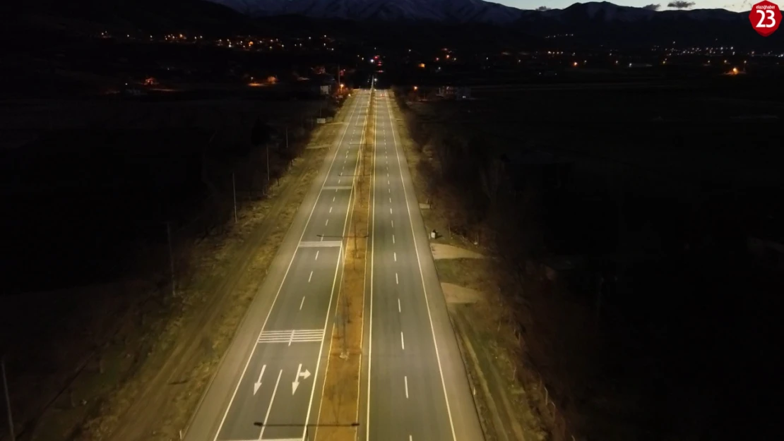 Karanlık Yollar Tarih Oluyor, Fırat EDAŞ'tan Elazığ-Diyarbakır Yolu'na Modern LED Aydınlatma