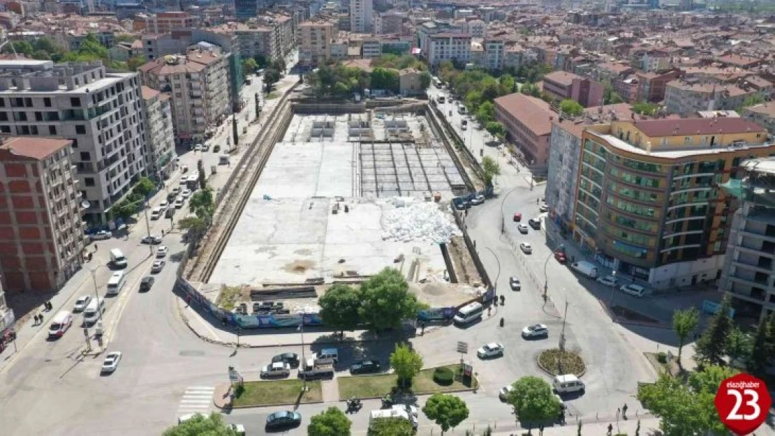 Elazığ'da Kent Meydanı ve Yer Altı Otoparkı Projesinde Sona Doğru