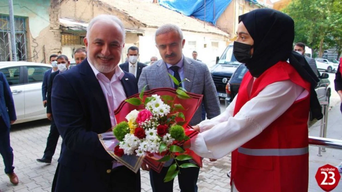 Kızılay'dan Elazığ'a Müjde, Yeni Lojistik Merkez Kurulacak